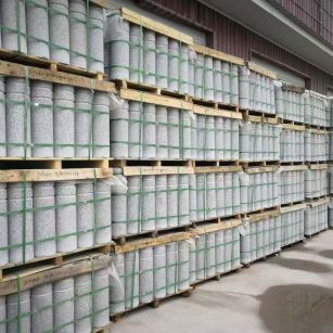 山南 芝麻白挡车柱、阻车桩、隔离柱