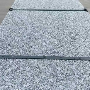 山南 芝麻黑火烧面毛板，条板，半成品