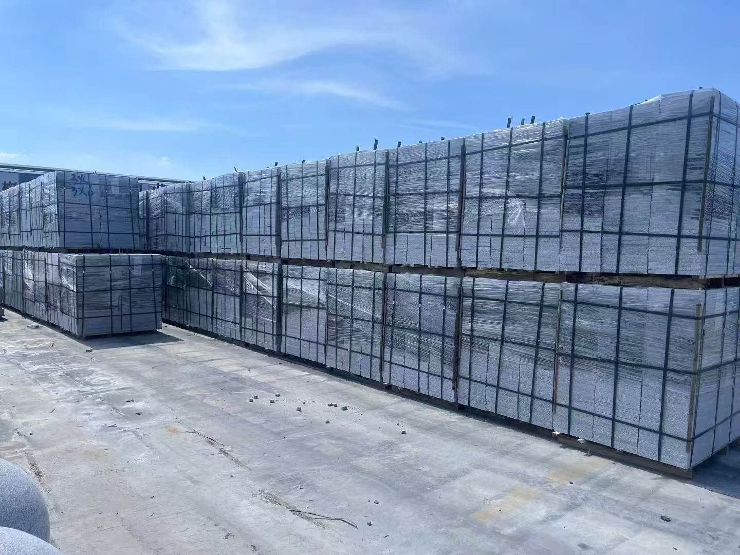 山南 芝麻白火烧成品300*600地铺料，大量现货，物美价廉