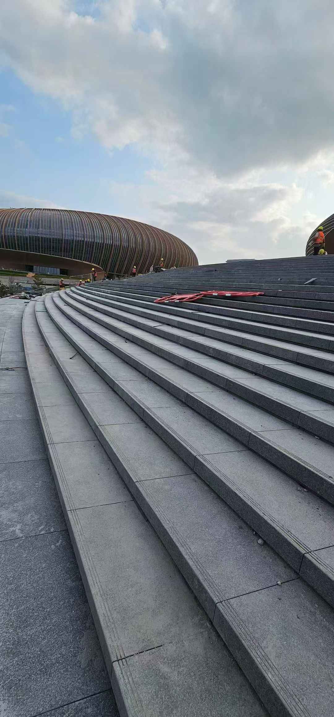 山南 弧形整石台阶铺装效果图