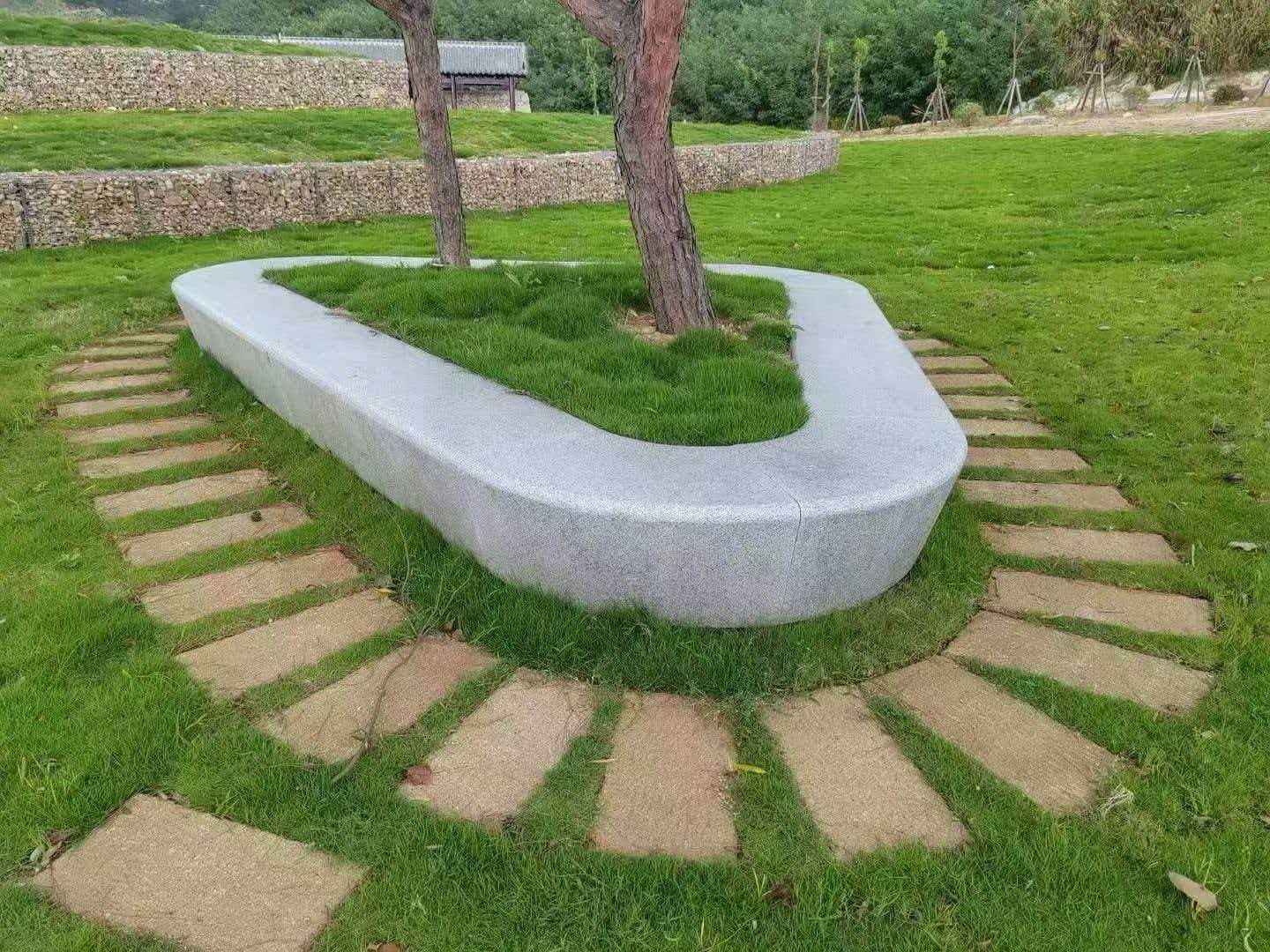 山南 芝麻白光面整石坐凳