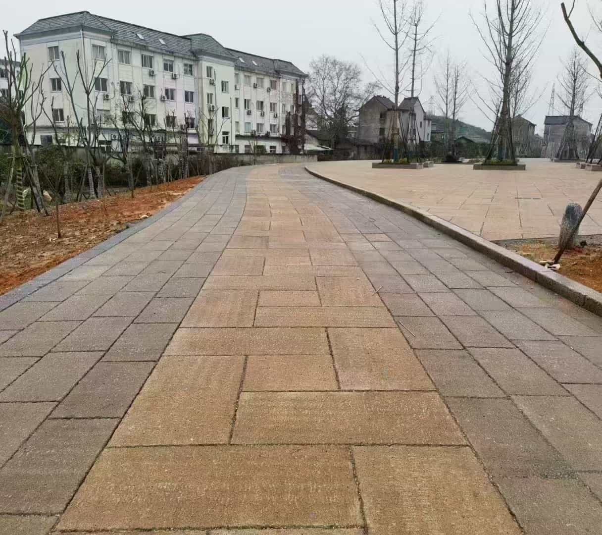 山南仿古石铺装效果