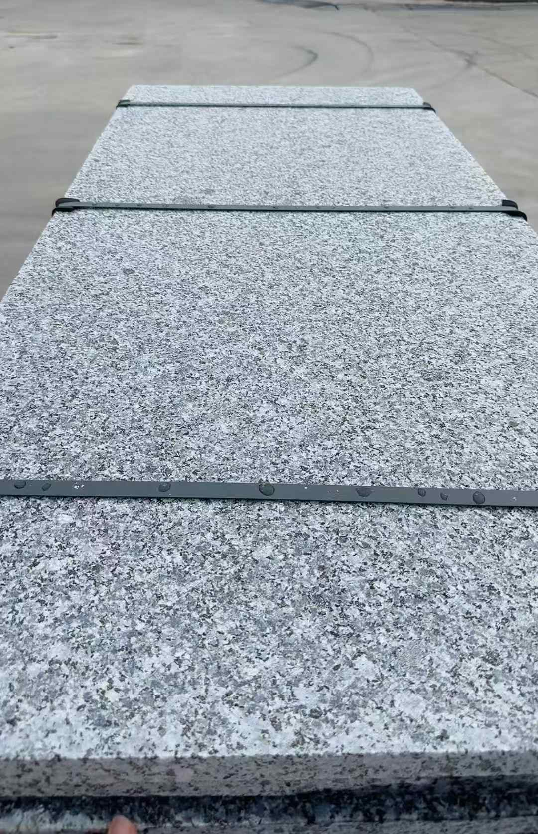 山南 芝麻黑火烧面毛板，条板，半成品